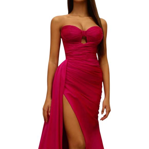 NEW TARIK EDIZ strapless taffeta gown with high slit in fuchsia - Picture 3 of 3